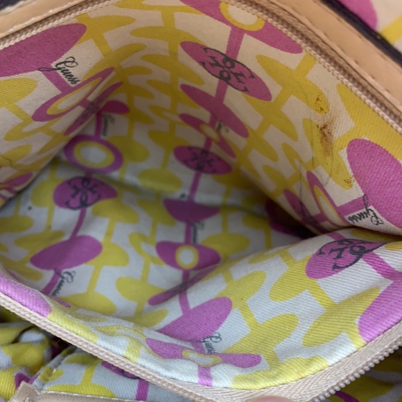 Black Friday Sale❗️Guess faux patent leather Reiko dome beige bag - Picture 8 of 17